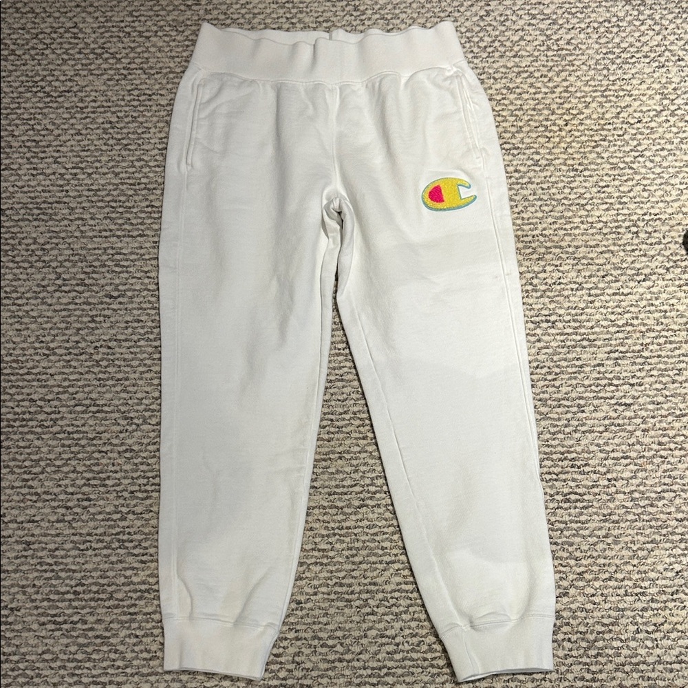 Champion Reverse Weave Women's White Joggers with Logo